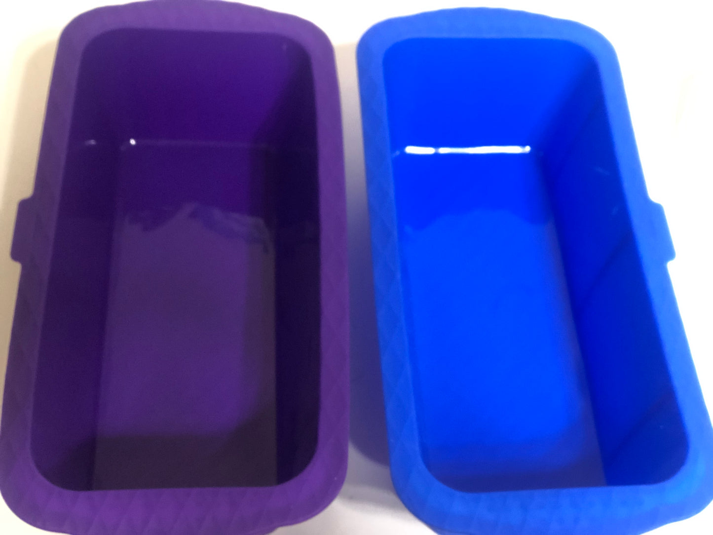 2 pc (Blue and Purple )Non-stick Heat Resistant Silicone Bakeware Silicone Cake Pan DIY Rectangle Toast Baking Pan Silicone Loaf Pan